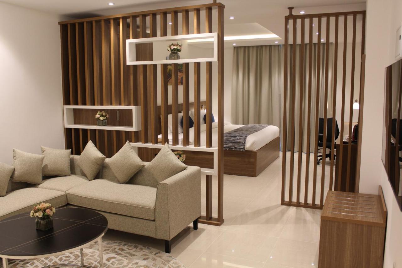 Duqm Express Hotel ภายนอก รูปภาพ