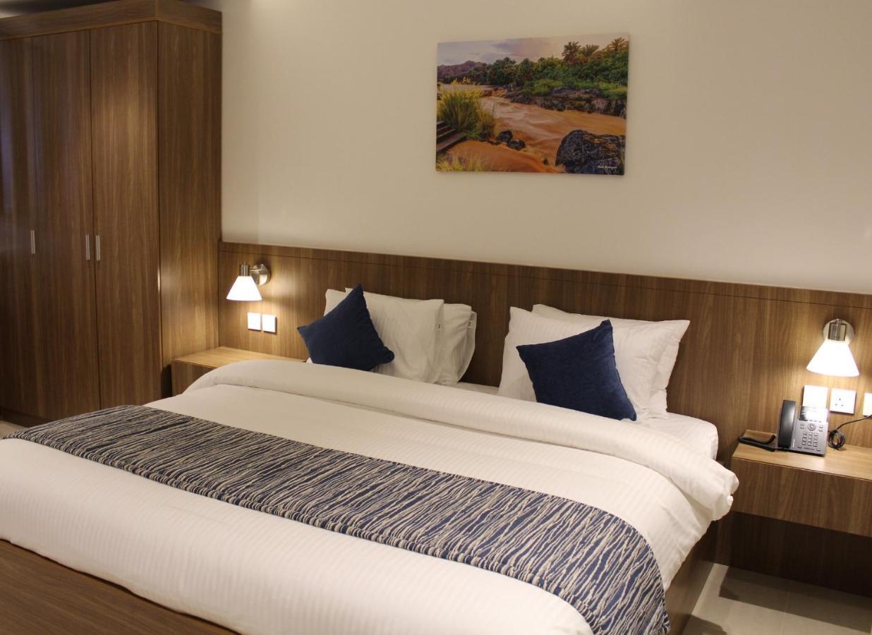 Duqm Express Hotel ภายนอก รูปภาพ